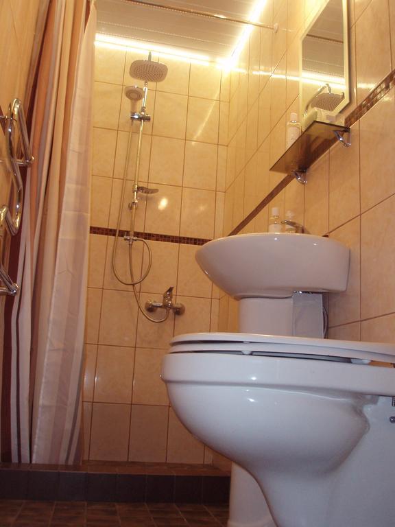 Oti Guesthouse Tallinn Exterior foto