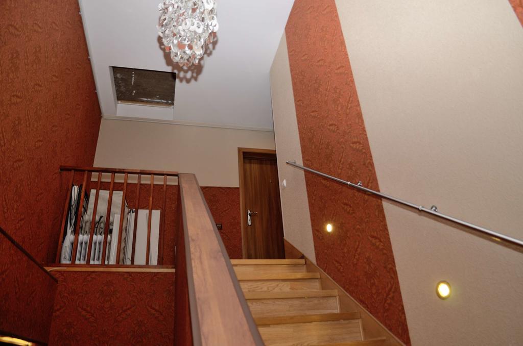 Oti Guesthouse Tallinn Exterior foto