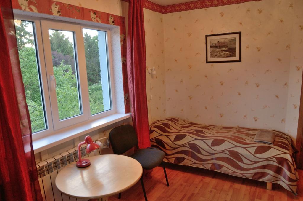 Oti Guesthouse Tallinn Exterior foto